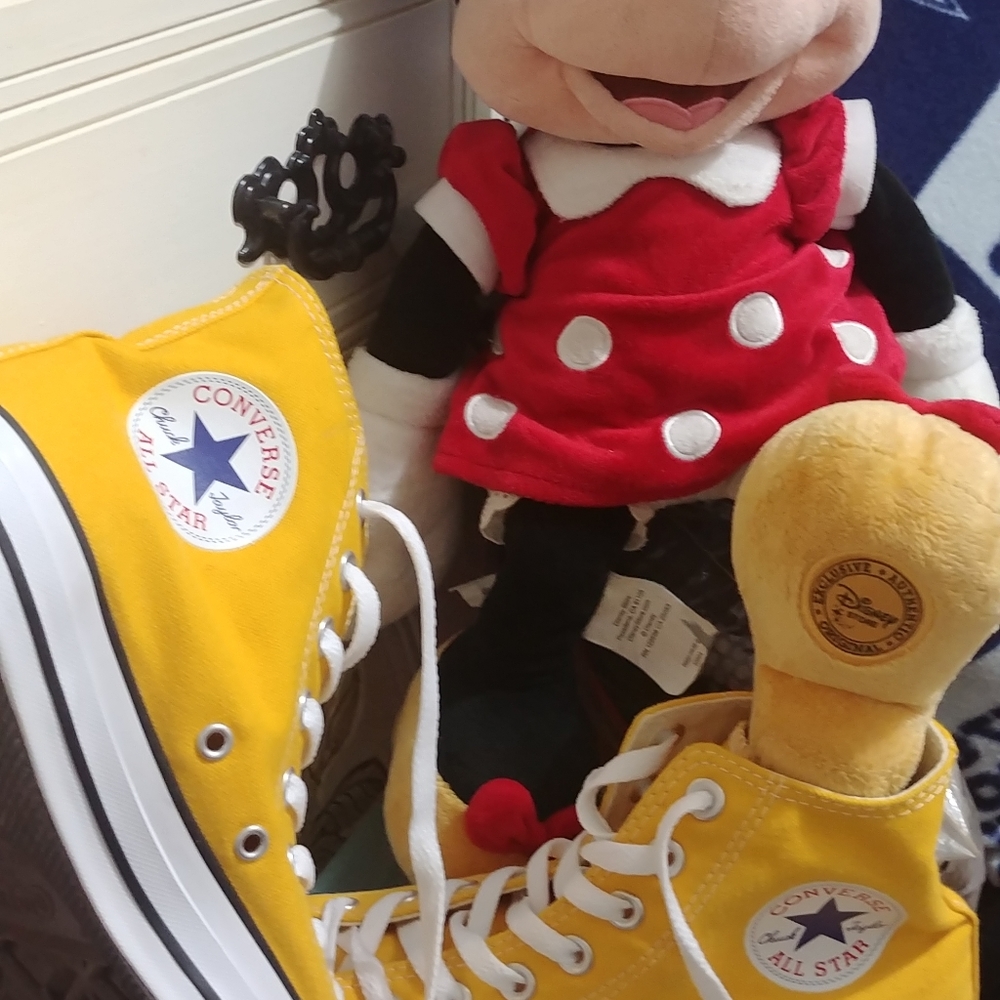 🌞Adorable Sunshine Yellow Converse🌞